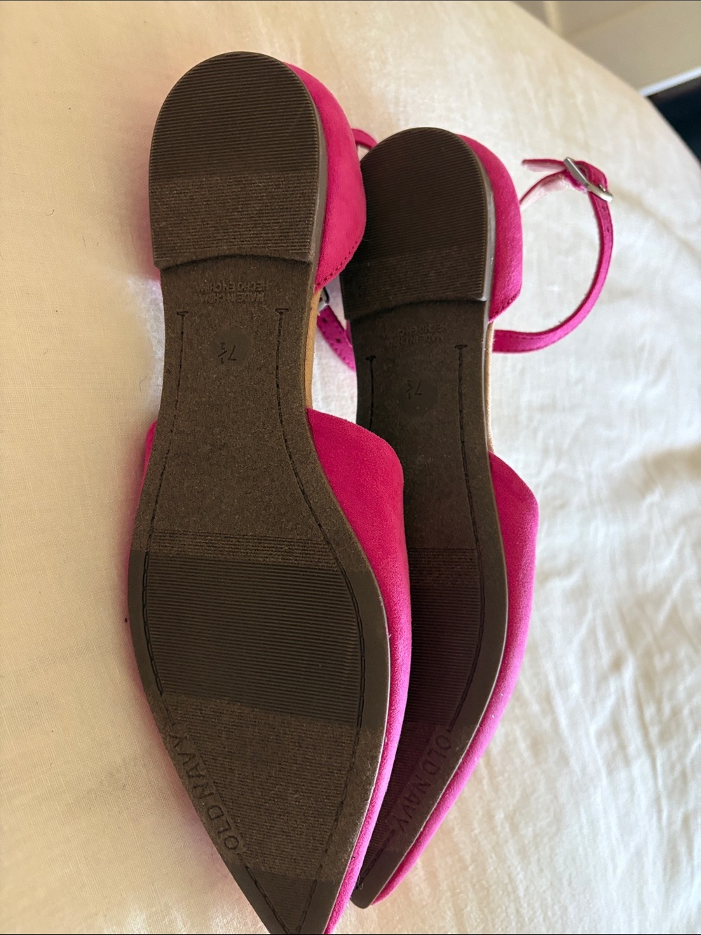 Old Navy Pointed-Toe Ankle Strap Flats - NWOT - Picture 3 of 3